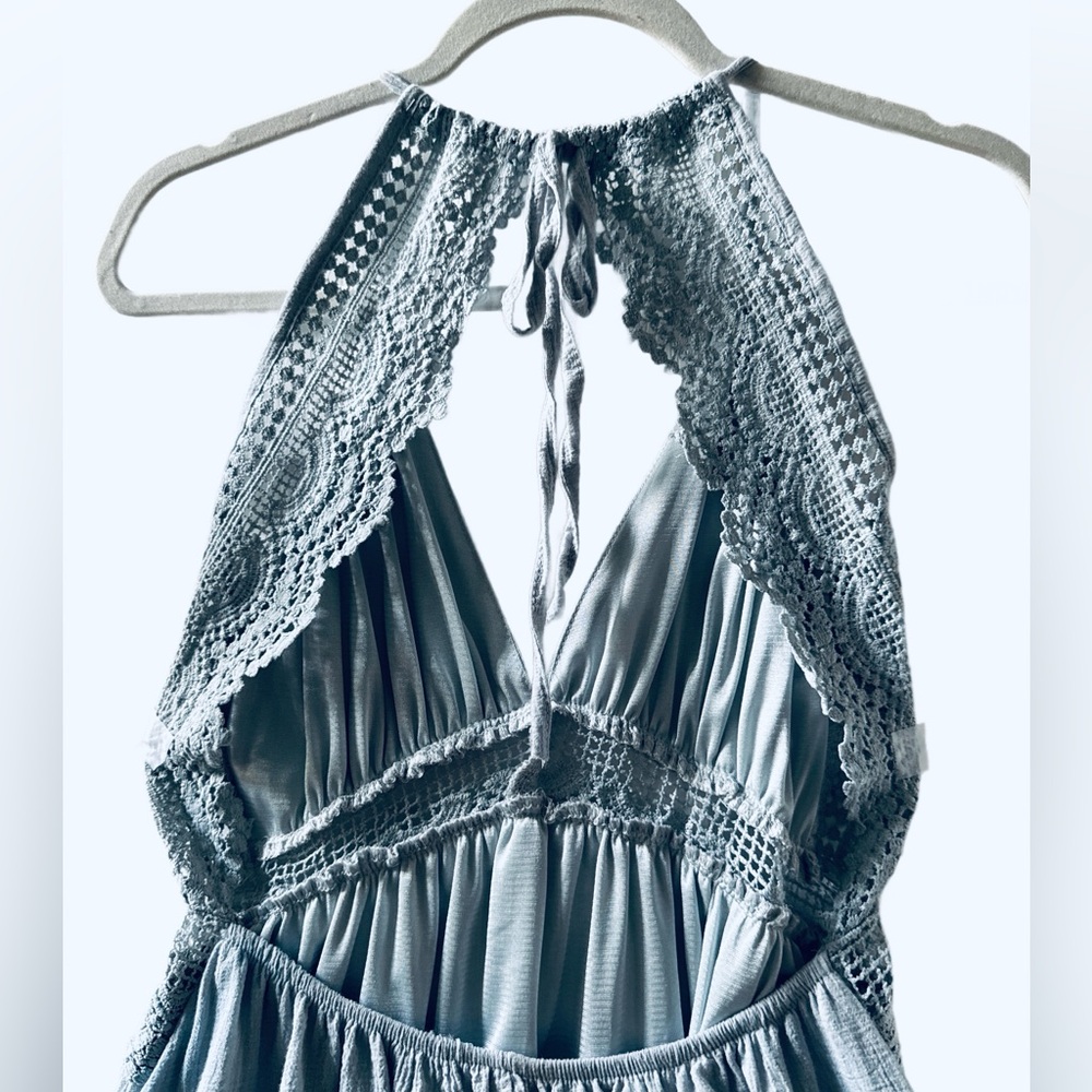 Light Blue Sleeveless Dress - Picture 8 of 8